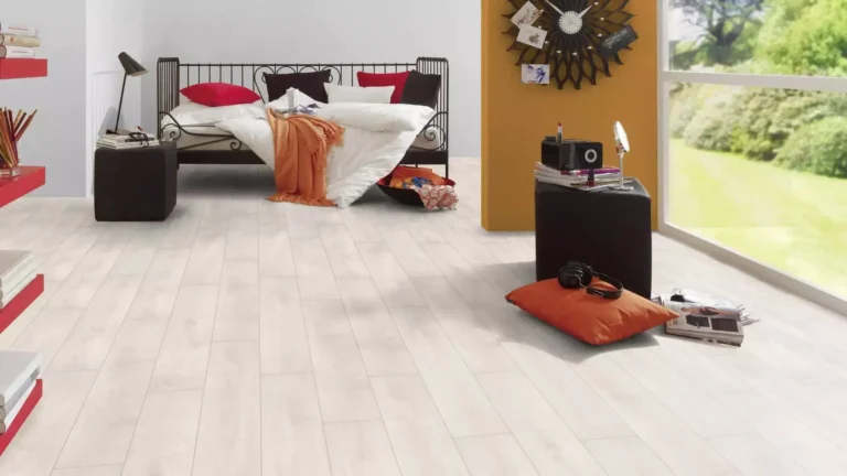 Aspen Oak 8630 laminate δάπεδο Γερμανίας της σειράς Floordreams Vario Krono Original κλάση AC5 Class 33 και πάχους 12mm